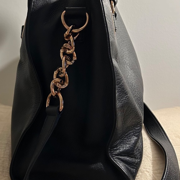 Michael Kors - Picture 3 of 7